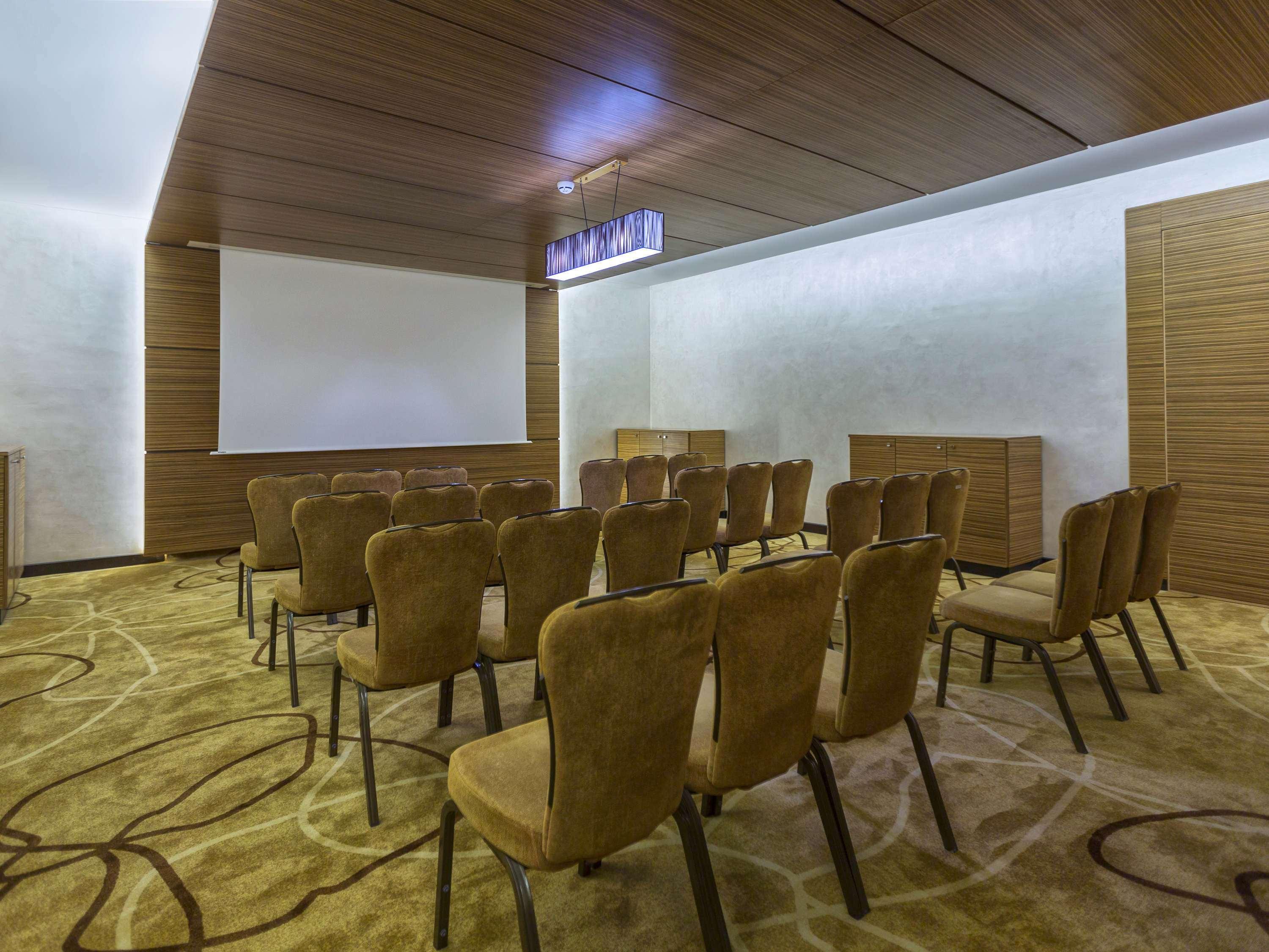 Moevenpick Hotel Du Lac Tunis Tunes Exterior foto Meeting room