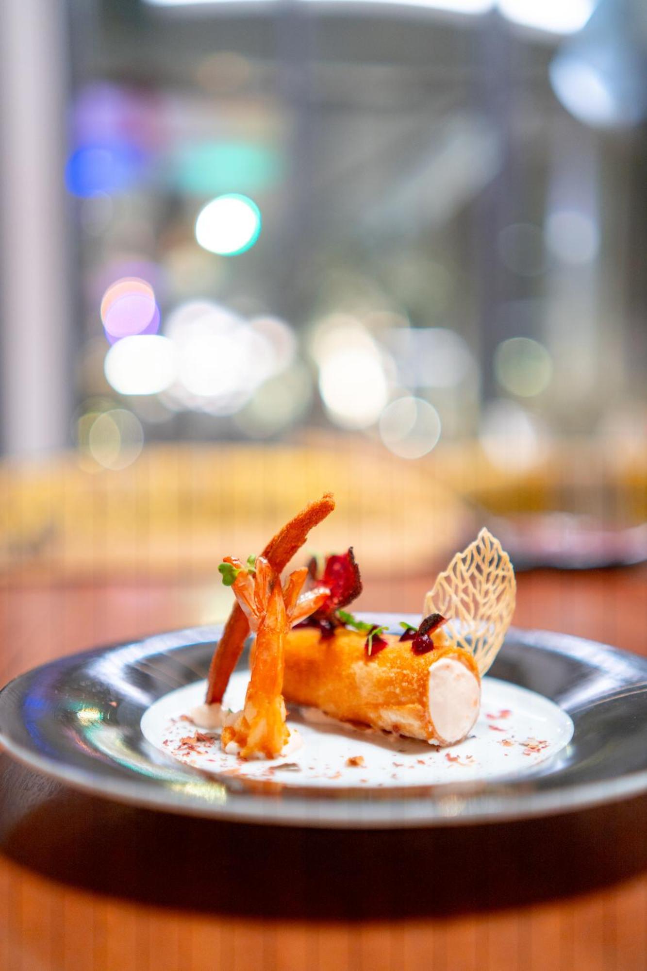 Moevenpick Hotel Du Lac Tunis Tunes Exterior foto A dessert